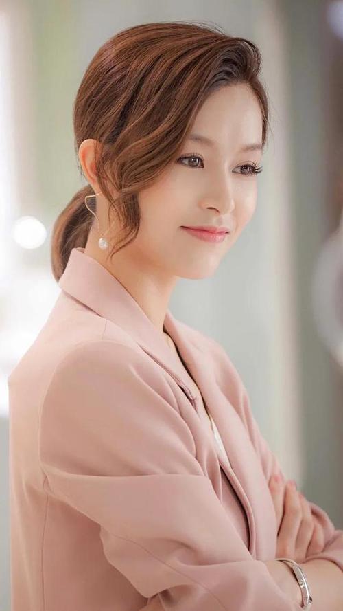 香港女星文咏珊御姐范儿仙气满满