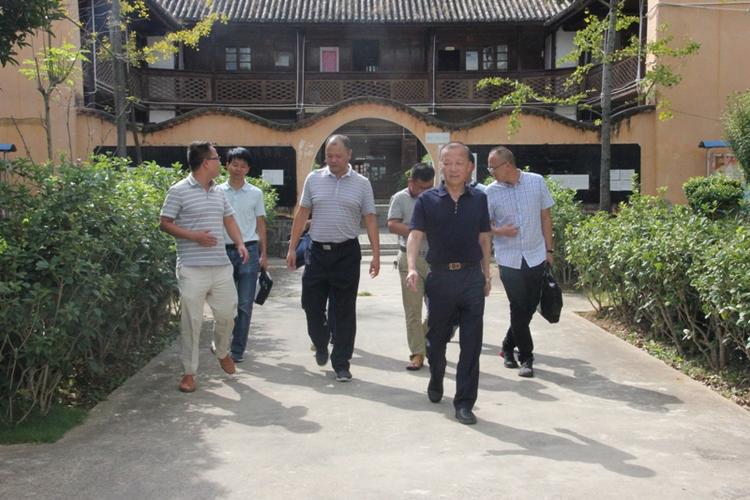 唐云泽书记到施甸调研指导十九大安保维稳工作