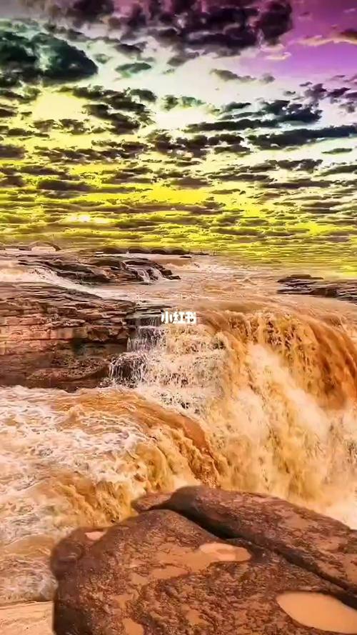 不一样的壶口瀑布_瀑布_文化_绘画