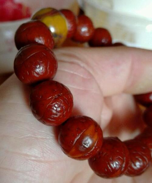 持之以恒,方得始终:凤眼手串图片欣赏