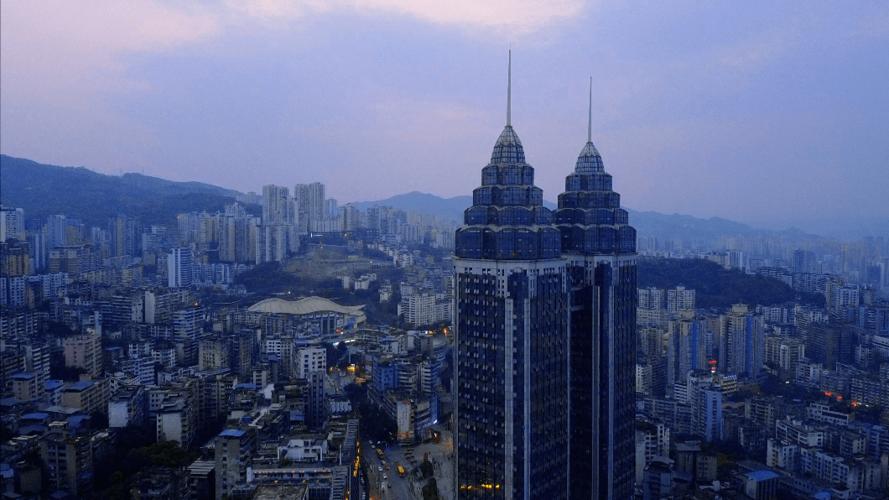 实拍:涪陵地标泽胜双子塔,每一张都很惊艳!