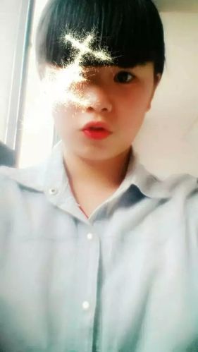 八三班 余淼