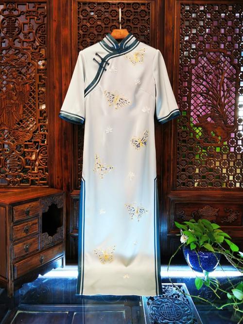 娇古苏绣 手工绣花复古盘扣中式传统高端旗袍晚宴敬酒服
