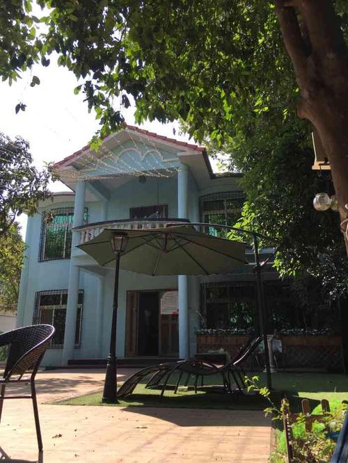 蓝房子轰趴俱乐部(天鹅湖假日山庄别墅店)-"我们是去