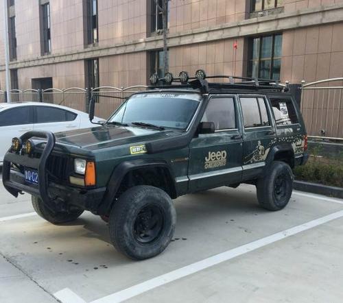 出售个人精品切诺基213