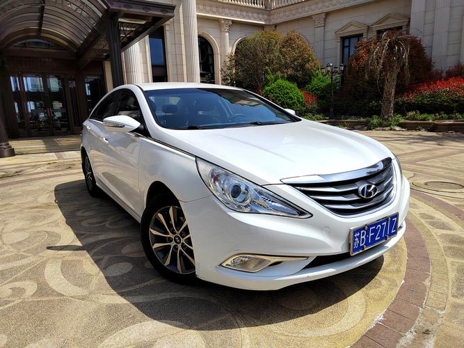 13年北京现代索纳塔八代