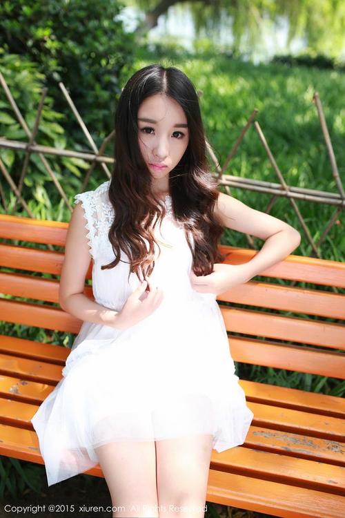 371 梓萱crystal - 户外小清新写真_第2页/第4张图