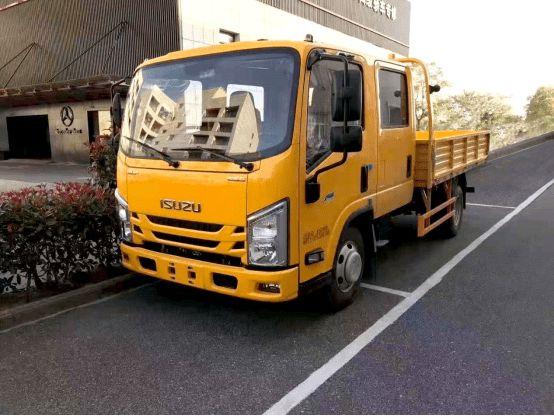 全系国六江西五十铃翼放双排轻卡载人运货两不误