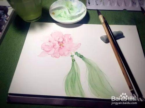 怎样用水彩画古风花朵流苏?
