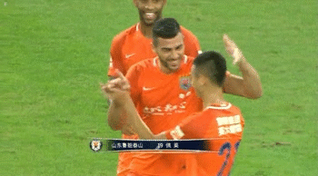 鲁能半场3球已留情面,一数据让申花颜面无存!