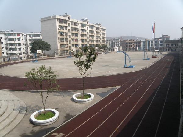 涟源市实验学校