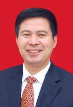 汪建德:男,汉族,重庆市万州人,1963年10月生,重庆师范大学中文本科