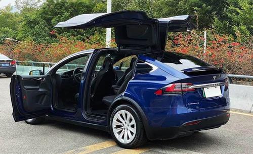 特斯拉modelx2016款modelx75d