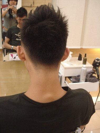 男士平头发型修剪男生什么发型最好看