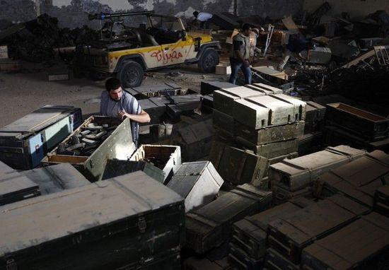 环球网国际军情中心2011年9月21日消息:9月19日,利比亚当局武装在