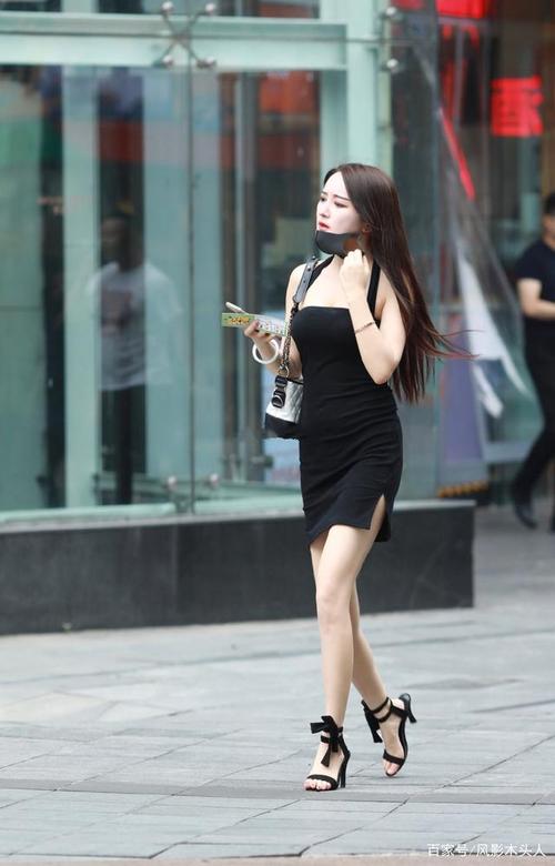 街拍:这就是重庆观音桥的美女了!