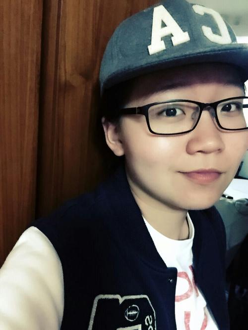 一号 &nbsp; 杨蓓若(中丹学院)