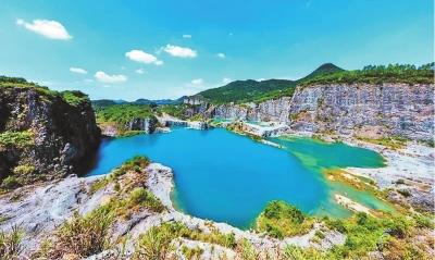 景致迷人的铜锣山矿山公园.(渝北区文化旅游委供图)