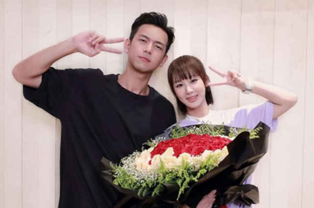 秦俊杰恋情曝光,现任女友与杨紫不是一个档次,网友:什么眼光呀