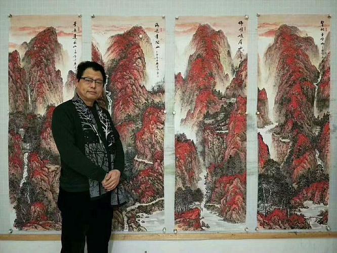 画家刘首作