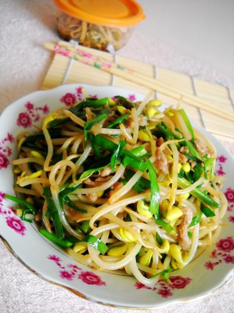 韭菜豆芽炒肉丝