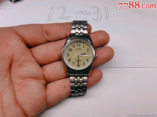 好品经典漂亮西铁城citizen男士光动能石英腕表