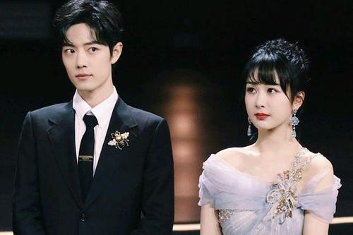 星光大赏杨紫四次对肖战喊加油,微博之夜肖战全程照顾