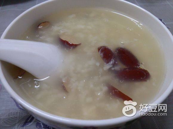 江米薏米红枣粥