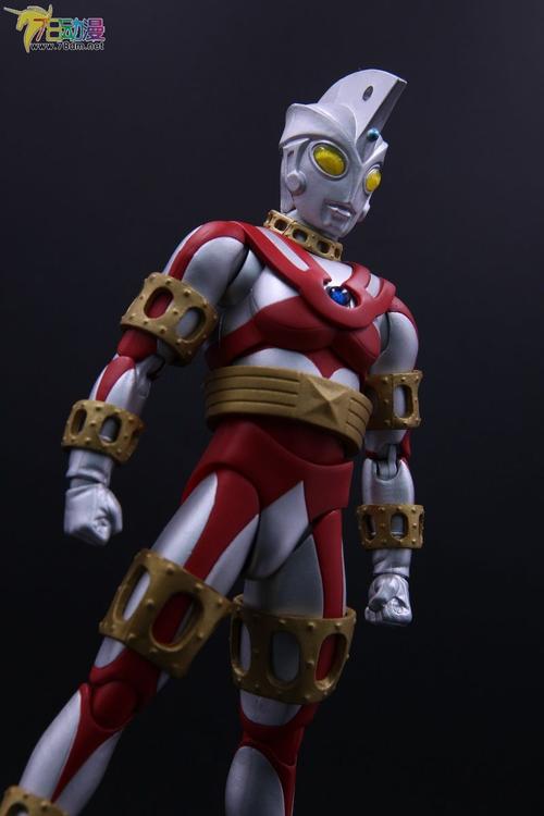 艾斯机器人简笔画