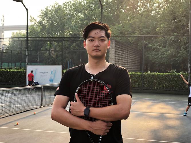 恭喜桑尼俱乐部的川大附小11名同学参加2018年成都市十一届中小学网球