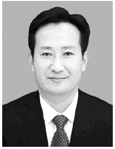 薛超文 泗水县委副书记,县长