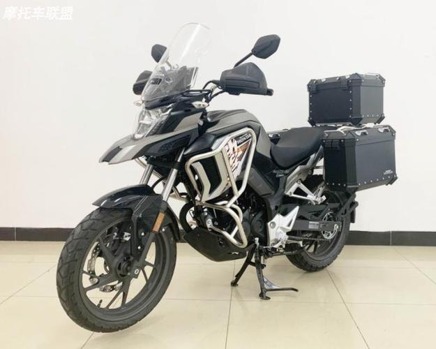 五羊-本田新款猛鸷cb190x,工信部新车公示