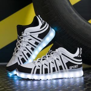 富安踏潮春季发光鞋充电夜光男鞋鬼步鞋七彩闪光灯运动鞋学生街舞