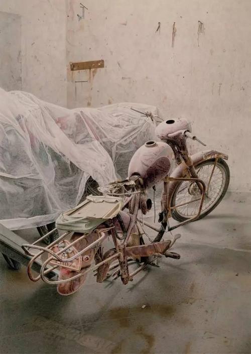这位画家画了几十年的"垃圾堆",还因此成名了?