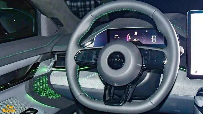 30万选电动车洋货特斯拉model3更好还是国货极氪001更值