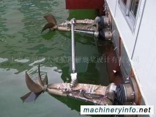 高速船(航速30节以上)半浸式螺旋桨设计