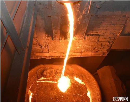 曾为新中国炼出第一炉铁水的武钢一号高炉停炉正式退休