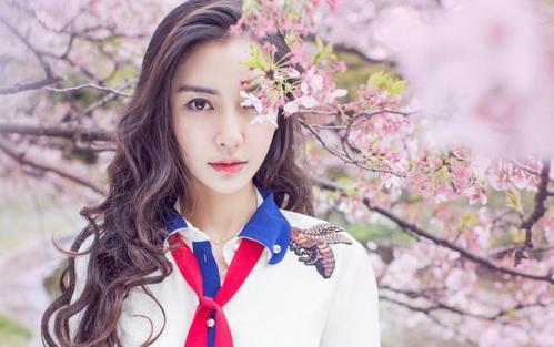 angelababy樱花写真少女感爆棚