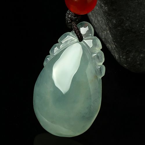 冰糯水润水滴天然a货翡翠吊坠/玉吊坠