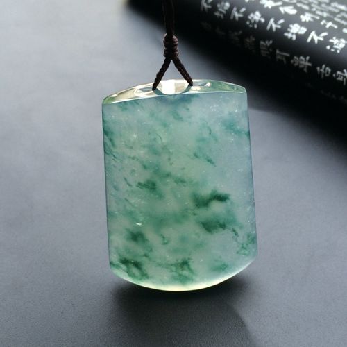 (超值推荐)冰玻种飘花平安无事牌挂件