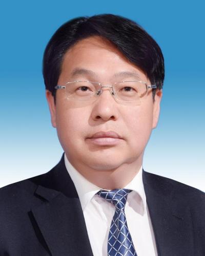 现任永新县在中乡党委书记,人大主席.主要简历如下 1989.09--1992.