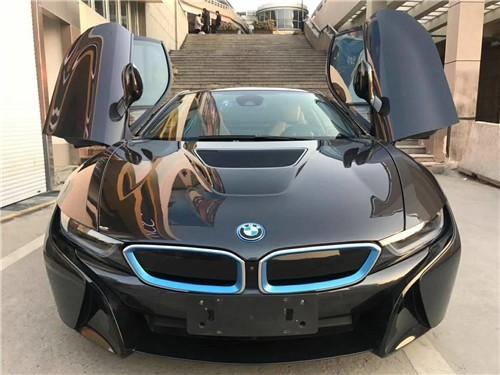 21款欧规版宝马i8敞篷版混合动力i8跑车