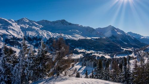 桌面壁纸 风景 雪山雪景 > 瑞士雪景高清图片 壁纸分辨率:(3840x2160)