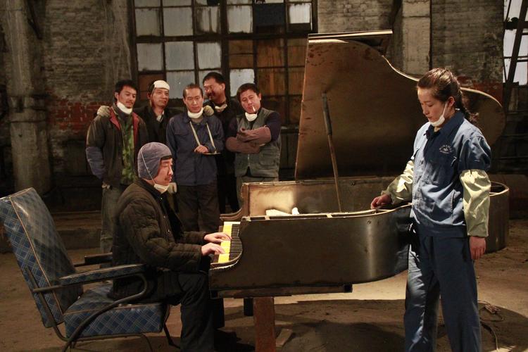 《钢的琴》剧照