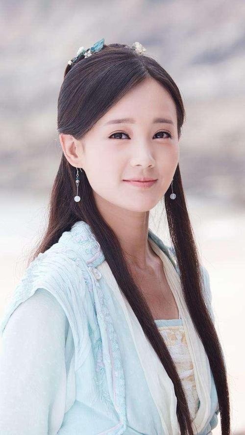人美不火系列壁纸 李一桐