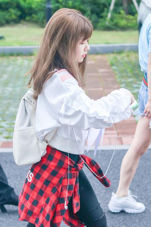 sing女团赖美云图片