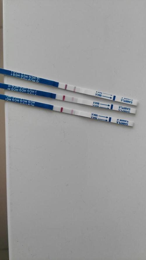 怀孕都快7周了,没有任何反应,试纸两条杠越来越淡,怀疑生化妊娠,可是