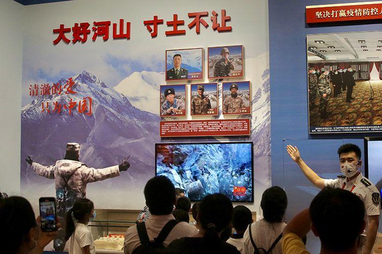 "大好河山 寸土不让" 卫国戍边英雄的遗物首次亮相军博