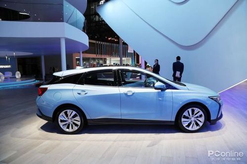 别克新款智能插电混动轿车velite 6出征上海车展