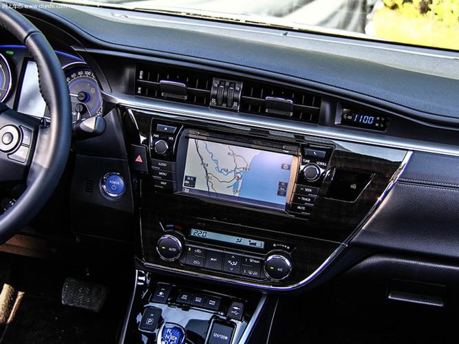 汽车图片 丰田 卡罗拉 内饰中控 (3/6)  速度